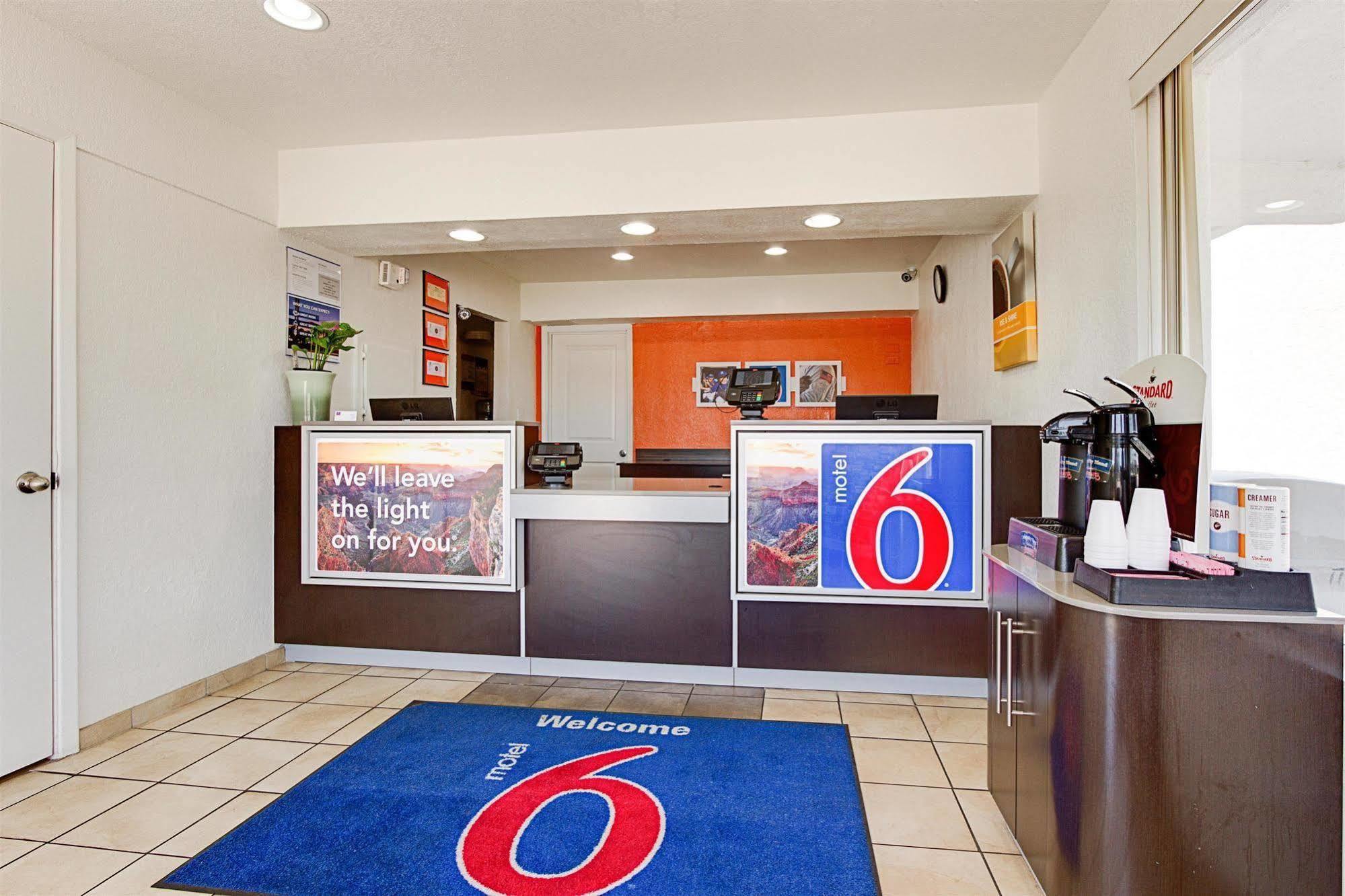 Motel 6-Tempe, Az - Scottsdale South Buitenkant foto